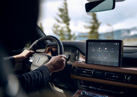 The center touch screen in a 2024 Lincoln Aviator® SUV is shown | Lincoln Demo 4 in Wooster OH