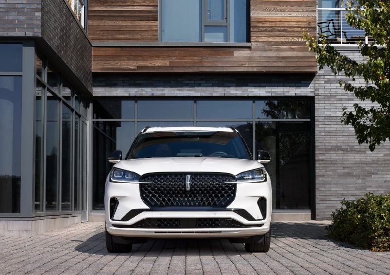 The front of a 2026 Lincoln Aviator® SUV is shown. | Lincoln Demo 4 in Derwood MD